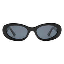 Load image into Gallery viewer, Maya Sunglasses | Black/Smoke