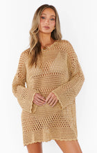 Load image into Gallery viewer, Show Me Your MUMU Paula Pullover | Latte Crochet