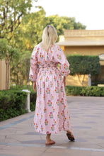 Load image into Gallery viewer, Maison Marigold Newport Top | Pink Orange Flower