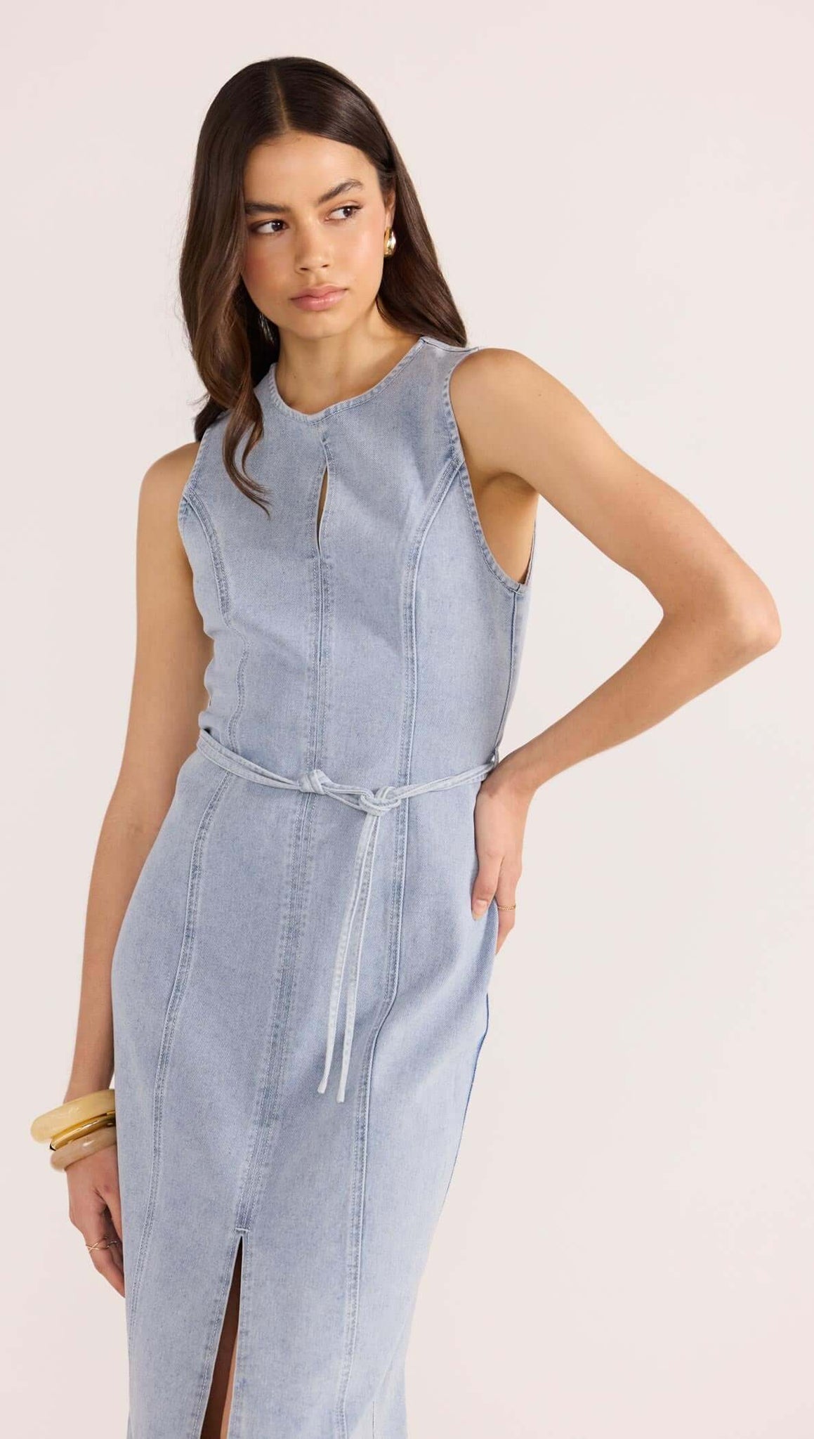Mink Pink Oliver Denim Midi Dress | Vintage-Blue The Fizz Boutique Mink Pink Oliver Denim Midi Dress | Vintage-Blue The Fizz Boutique