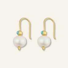 Load image into Gallery viewer, HART Pearl Earrings