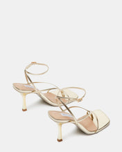 Load image into Gallery viewer, Steve Madden Annie | Champage