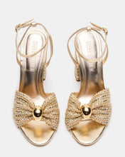 Load image into Gallery viewer, Steve Madden Cheyla Gold Raffia Block Heels