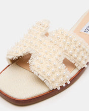 Load image into Gallery viewer, Steve Madden Haydn Pearl Sandals