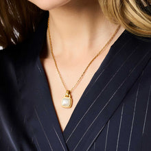 Load image into Gallery viewer, Julie Vos Sahara Solitaire Necklace | Iridescent Clear Crystal