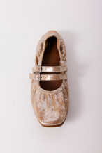 Load image into Gallery viewer, Free People Gemini Ballet Flat In Champagne Metallic