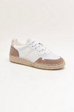 Load image into Gallery viewer, Free People Serendipity Sneaker in Smoky Quartz Combo