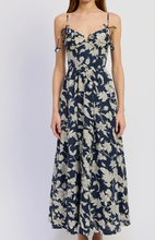Load image into Gallery viewer, En Saison Madeline Maxi Dress | Navy Ivory