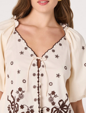 Load image into Gallery viewer, ASTR Lucia Top | Cream