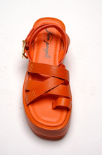 Load image into Gallery viewer, Free People Hazel Flatform Sandal in Persimmon