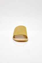 Load image into Gallery viewer, Free People Verona Slide Sandal in Sun Butter Suede