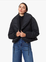 Load image into Gallery viewer, Habitual Cropped Puffer Jacket | Black
