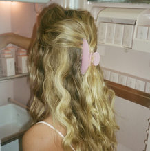 Load image into Gallery viewer, Emi Jay Big Clip | Cherub Pink