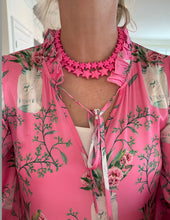 Load image into Gallery viewer, Smith &amp; Co Sea Star Necklace Large | Bubble Gum Pink