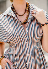 Load image into Gallery viewer, Smith &amp; Co Chunky Link Necklace | Dark Brown