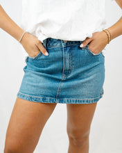 Load image into Gallery viewer, Tate Denim Skirt | Medium Denim