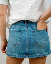 Load image into Gallery viewer, Tate Denim Skirt | Medium Denim