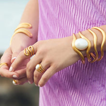 Load image into Gallery viewer, Julie Vos Gold Wave Bangle | Medium