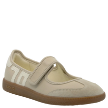 Load image into Gallery viewer, Back 70 Aya in Beige Milk Sneakers