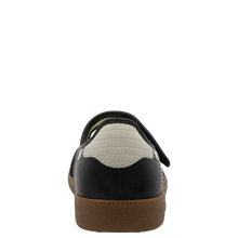 Load image into Gallery viewer, Back 70 Aya in Black Milk Sneakers