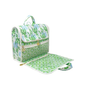 Lilly Pulitzer Hanging Toiletry Bag | Swayin In The Breeze
