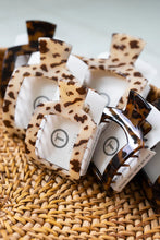 Load image into Gallery viewer, Teleties Blonde Tortoise Small Flat Square Clip