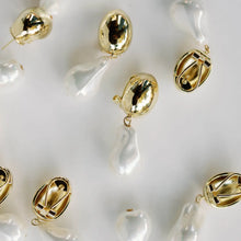 Load image into Gallery viewer, Vintage Chunky Gold and Pearl Statement Drop Earrings