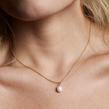 Load image into Gallery viewer, HART Dainty Necklace - Cloud Pearl