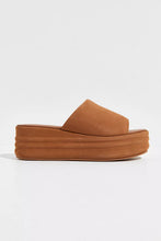 Load image into Gallery viewer, Free People Harbor Flatform in Tan