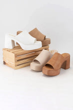 Load image into Gallery viewer, Tegan Platform Sandals