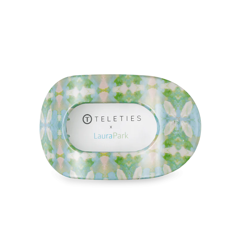 Teleties x Laura Park Elephant Falls Medium Flat Round Hair Clip