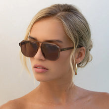 Load image into Gallery viewer, FREYRS Billie Sunglasses | Brown