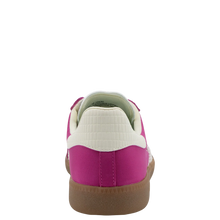 Load image into Gallery viewer, Back 70 Ghost in Cherry Sneakers