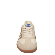 Load image into Gallery viewer, Back 70 Iuta 2512 in Gold Sneakers