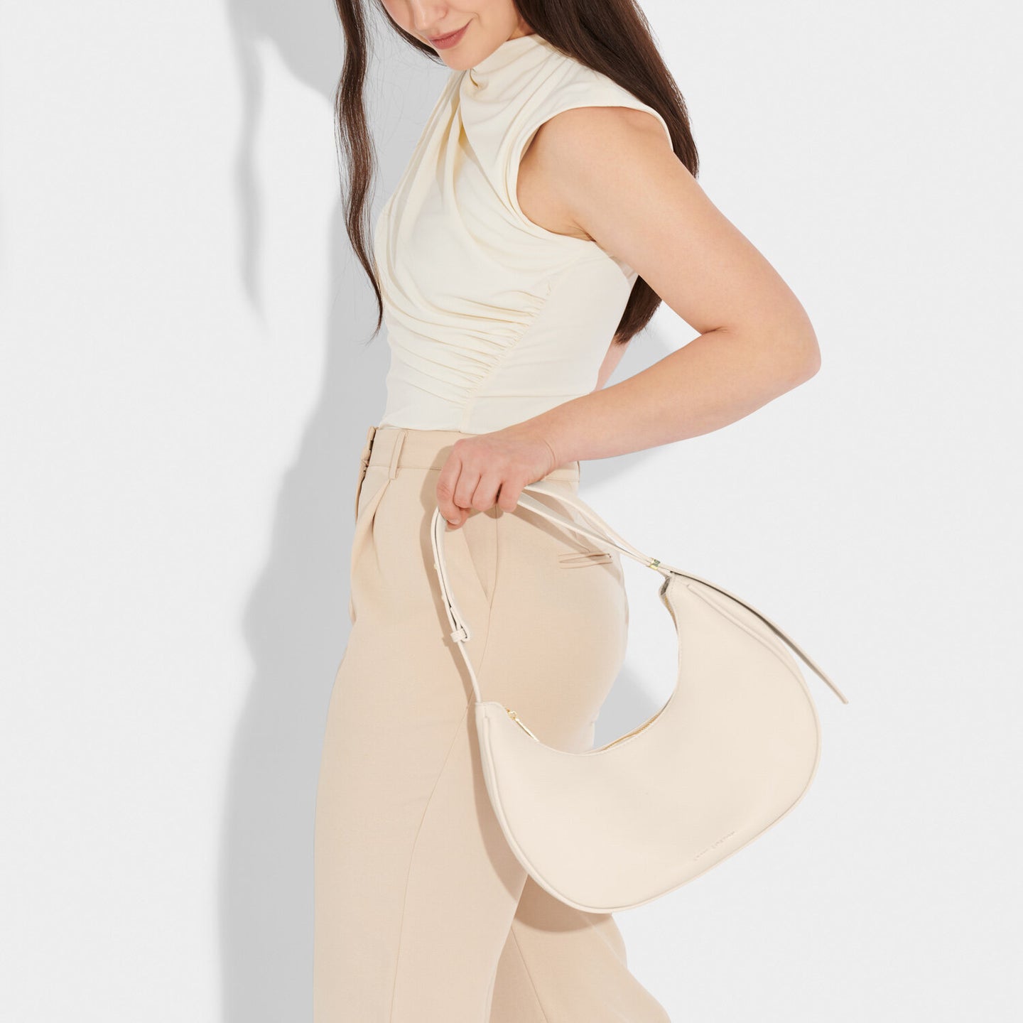 Katie Loxton Fearne Scoop Shoulder Bag | Eggshell