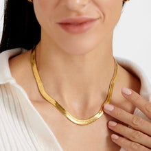 Load image into Gallery viewer, Katie Loxton Ciana Large Snake Chain Necklace | Gold Coated