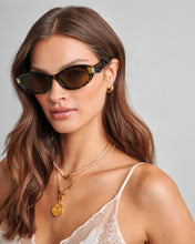 Load image into Gallery viewer, Katie Loxton Bordeaux Sunglasses | Dark Tortoiseshell