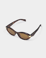 Load image into Gallery viewer, Katie Loxton Bordeaux Sunglasses | Dark Tortoiseshell