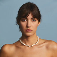 Load image into Gallery viewer, HART Pearl Necklace