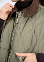 Load image into Gallery viewer, Chelsea Quilted Vest