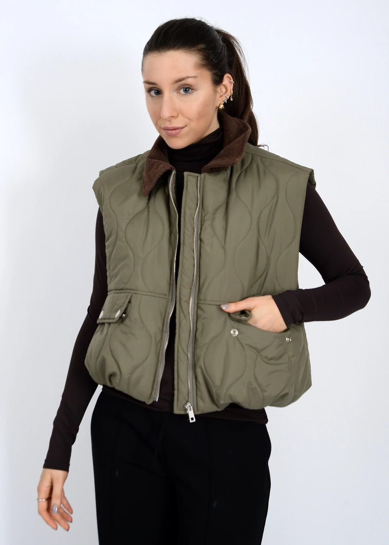 Chelsea Quilted Vest