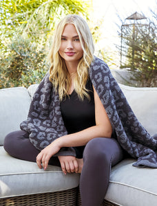 Barefoot Dreams CozyChic® Barefoot in the Wild® Throw | Graphite/Carbon