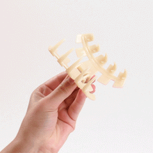 Load image into Gallery viewer, Teleties Classic Jet Black Medium Hair Clip