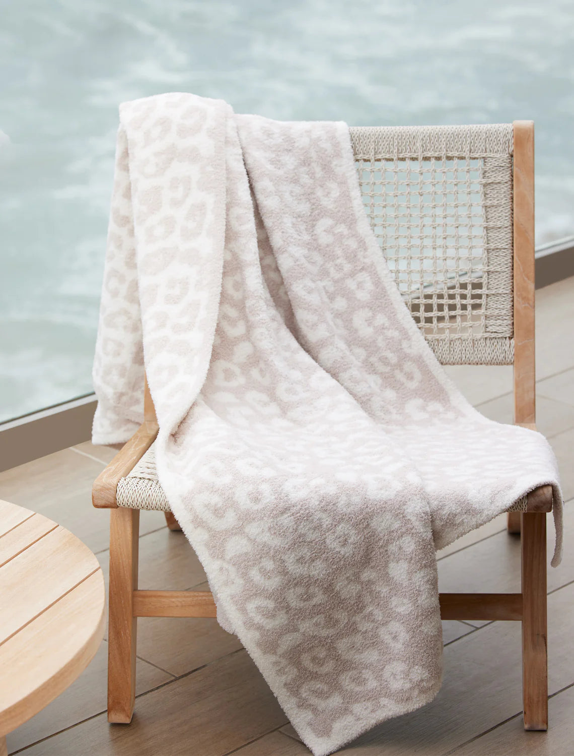 Barefoot Dreams CozyChic® Barefoot in the Wild® Throw | Cream/Stone